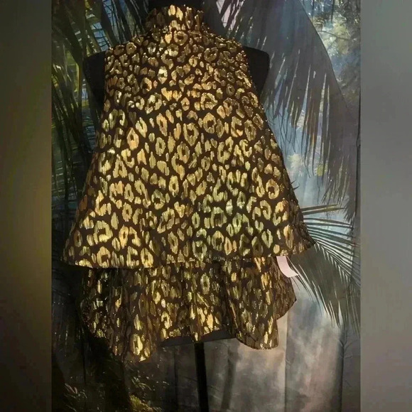 Gold and Black Top with ruffle top size 6 - Picture 10 of 16